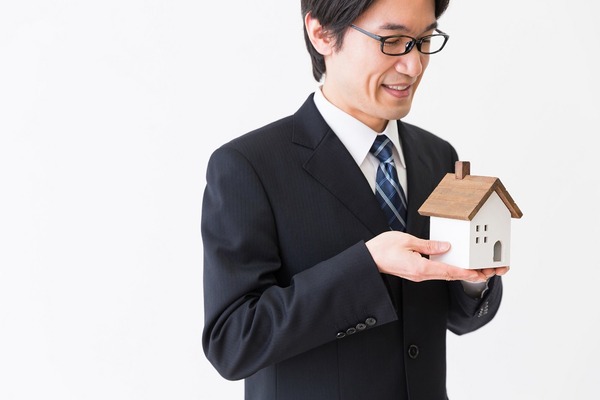 サラリーマンが投資の損で、給与天引き所得税を取り戻す…実質できるのは不動産投資だけ 画像