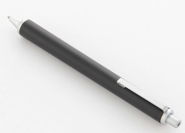 ABS樹脂の最後の1mmまで書けるシャープペン