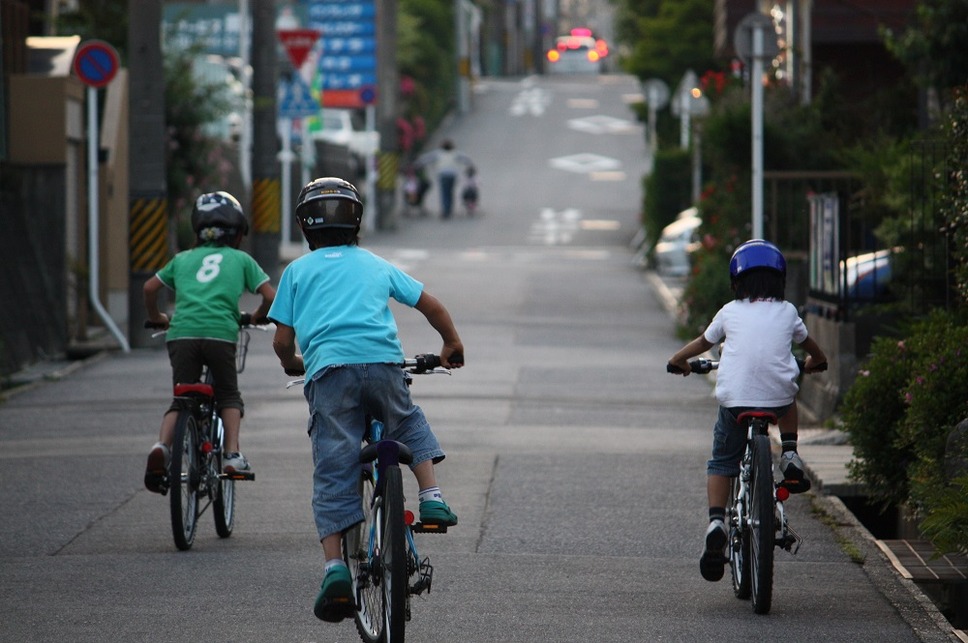 家族や自分が自転車に乗って、事故を起こすリスク