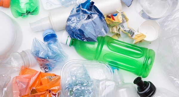 「海洋プラスチックごみ」が世界中で問題化