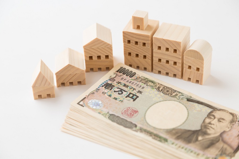 お金と家の模型