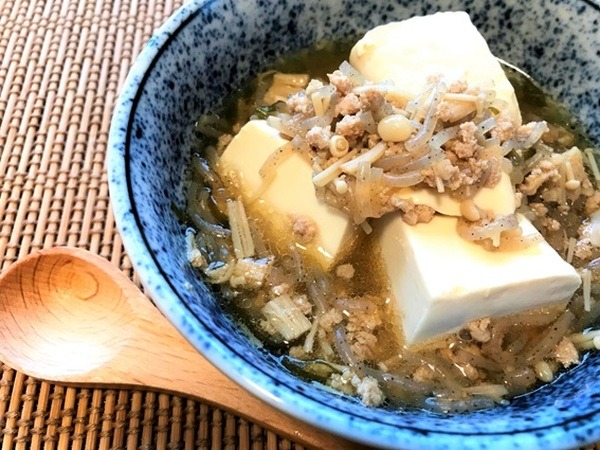豆腐と糸こんにゃくの「甘辛肉豆腐」